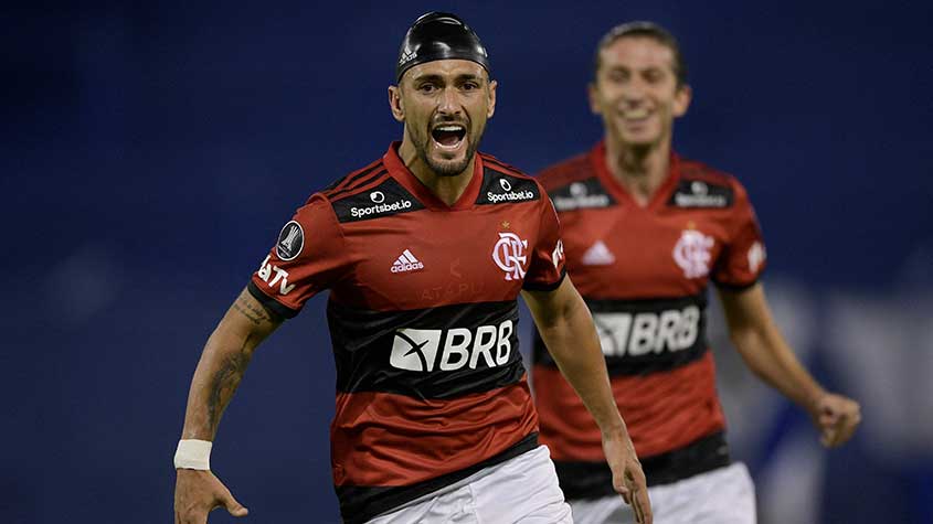 TNT Sports Brasil - Gabigol marcou seu 21º gol de pênalti pelo Flamengo! 🥅  22 pênaltis cobrados ⚽ 21 pênaltis convertidos (!!!!) 📊 95% de conversão É  o melhor da América no quesito? Diz aí! Crédito: @SofaScoreBR