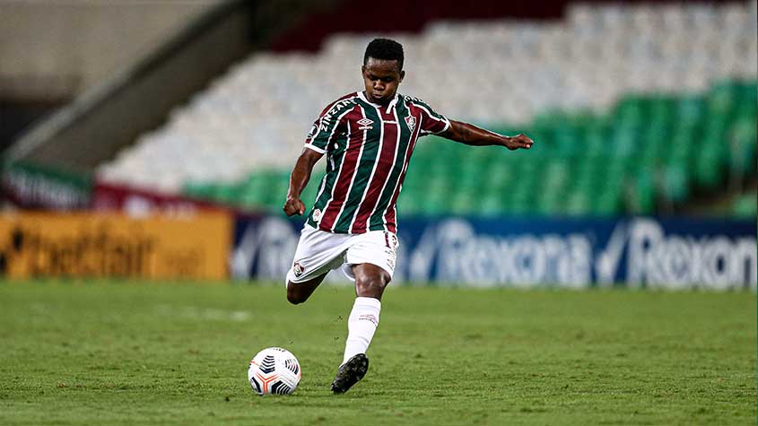 Rival mais difícil, Empate agridoce e pênalti não dado: Jornais  argentinos repercutem Flu x River - Fluminense: Últimas notícias, vídeos,  onde assistir e próximos jogos