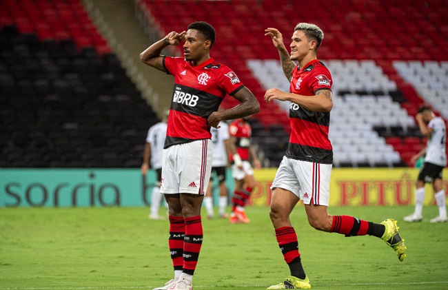 Rodrigo Caio celebra volta aos jogos do Flamengo: 'O melhor está por vir'