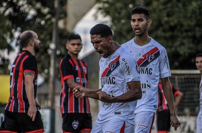 Ceará empata com o Arsenal de Sarandí e mantém liderança do Grupo C da  Sul-Americana - Gazeta Esportiva