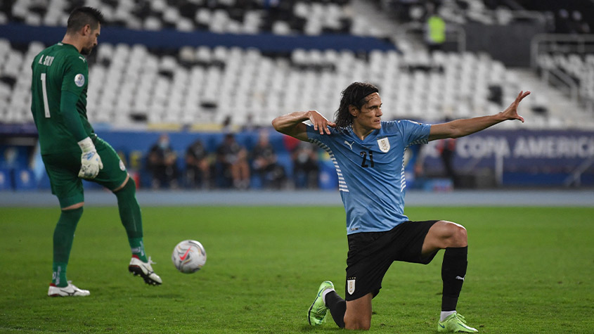 Cavani decide, Uruguai vence Portugal e vai às quartas da Copa