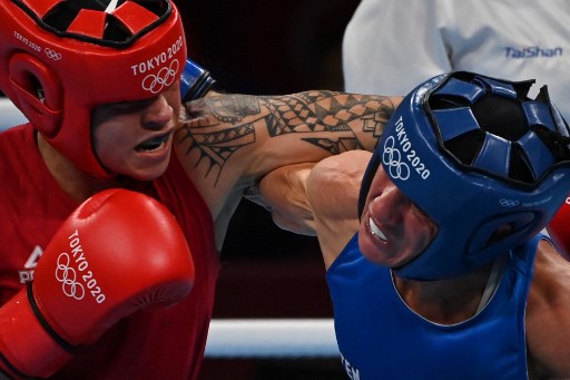 Hebert Conceição derrota russo e chega na final olímpica do boxe