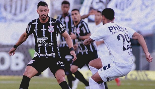 Corinthians e Santos empatam com gol contra e pênalti nos