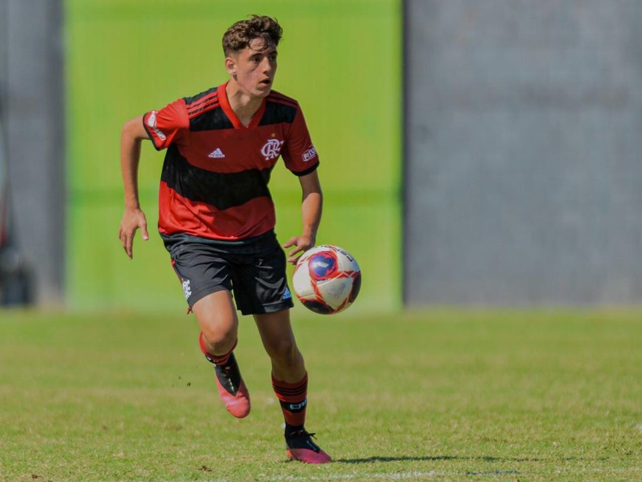 Camisa Jogo Santos x Flamengo, do Gabi, Autografada pelo elenco – HAT TRICK  DO GABI – Play For a Cause