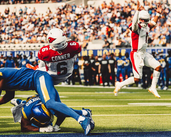 Eagles dominam Texans após intervalo e seguem invictos na