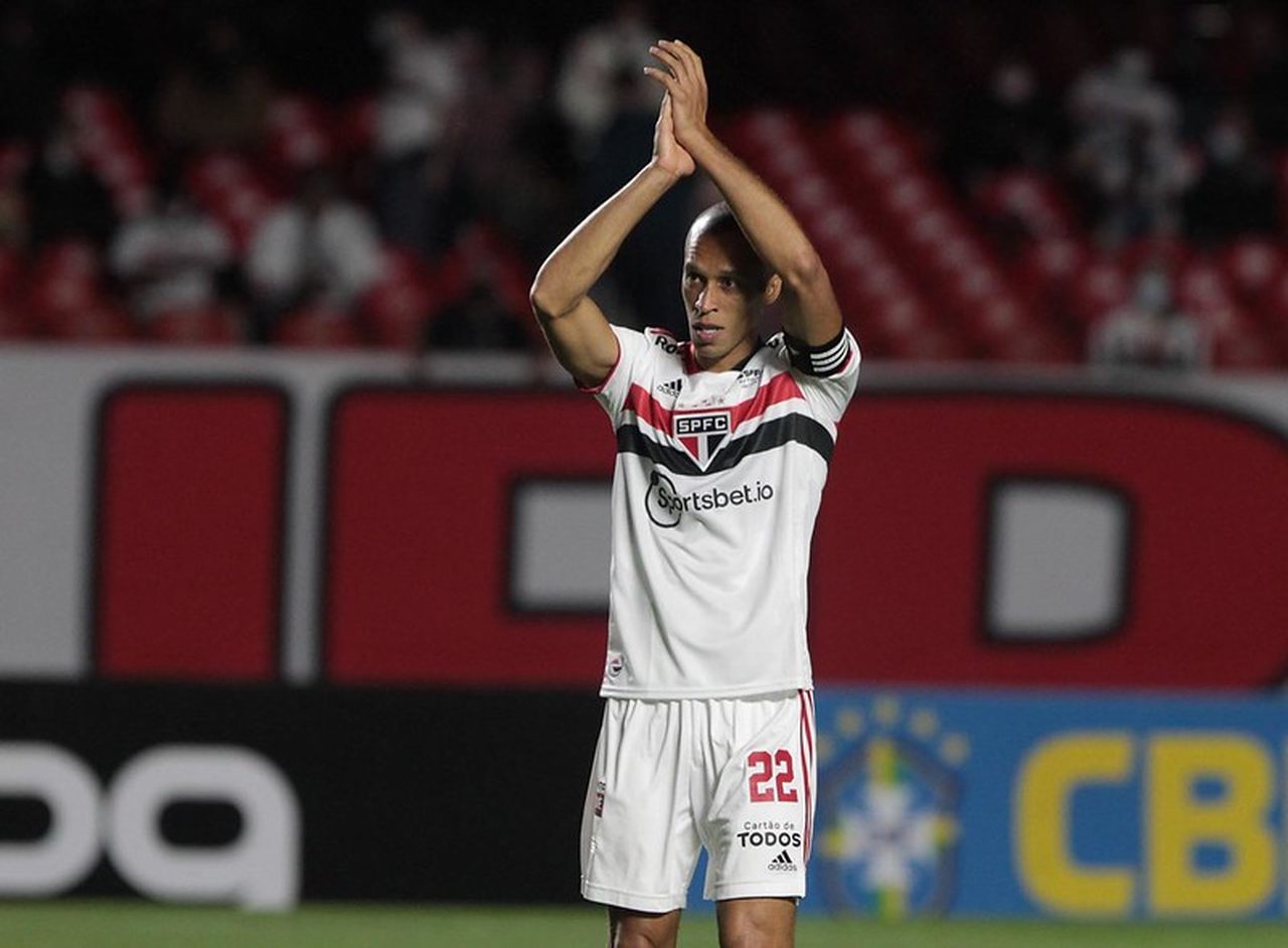 Calleri: É uma honra atingir 100 jogos pelo São Paulo - SPFC