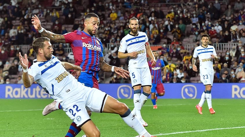 VÍDEO: Zagueiro faz gol contra bizarro no Campeonato Indiano; veja! - Lance!