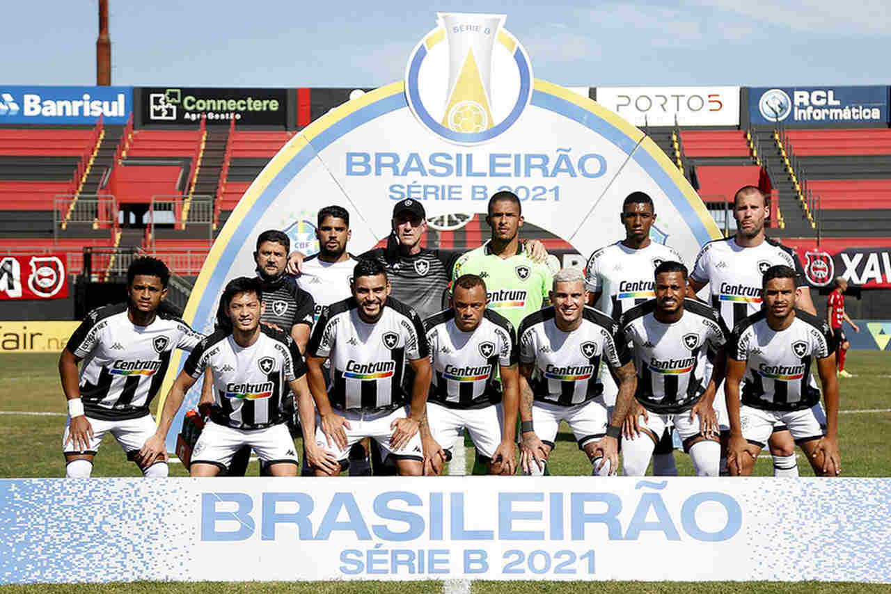 Seleção VAVEL do Brasileirão Série B 2015 tem Botafogo e Santa