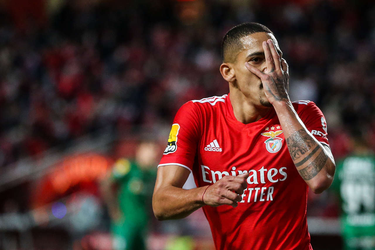 Gilberto vibra com gol histórico e classificação do Benfica na Champions  League: 'É espetacular', Esporte