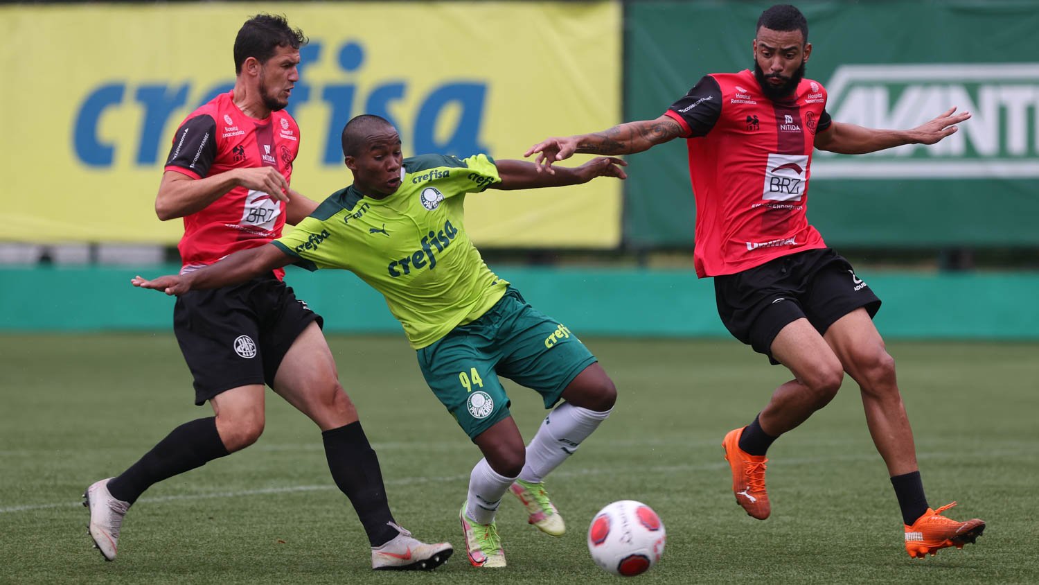 Endrick estabelece nova marca do Palmeiras na Copinha e promete raça em  todos os jogos