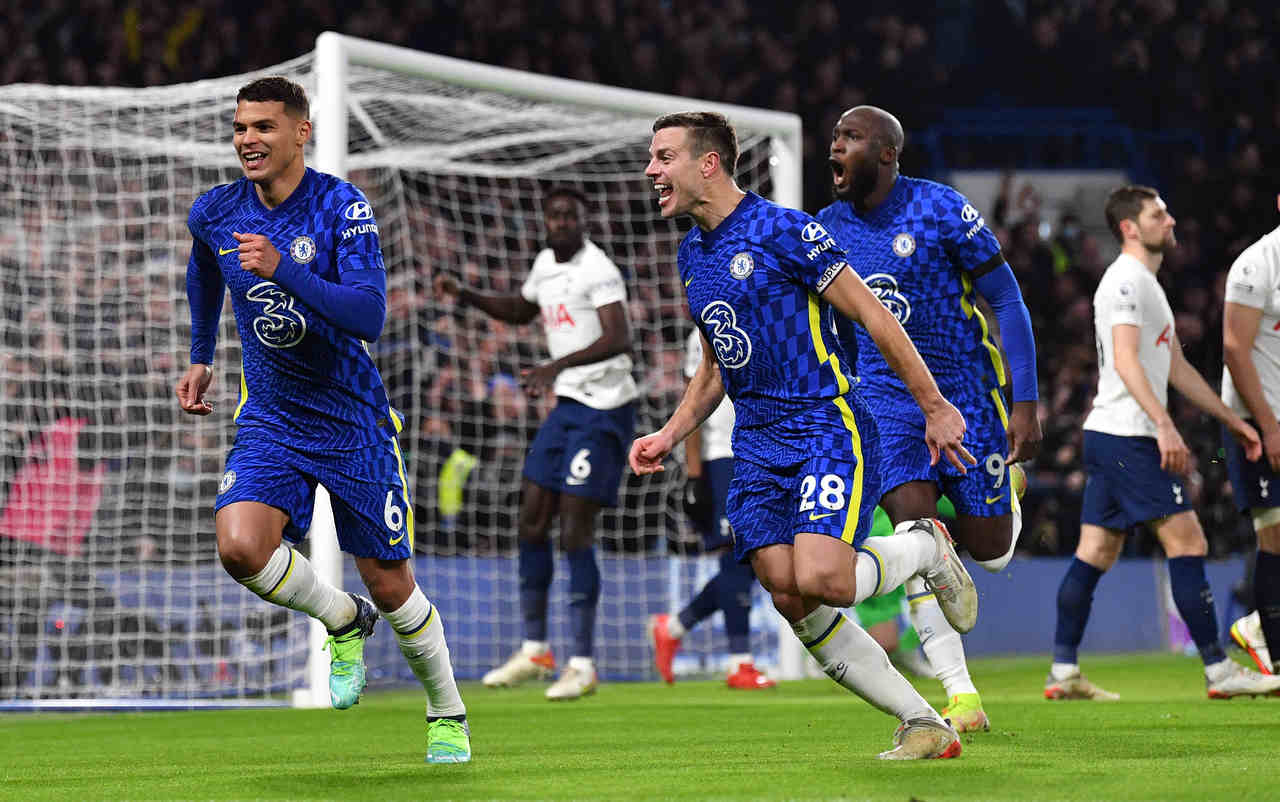 Tottenham vence Chelsea, e acaba com tabu. Thiago Silva sai