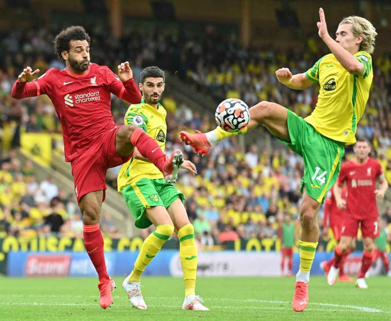 Ele é INSANO! Veja os melhores GOLS de SALAH no LIVERPOOL! 