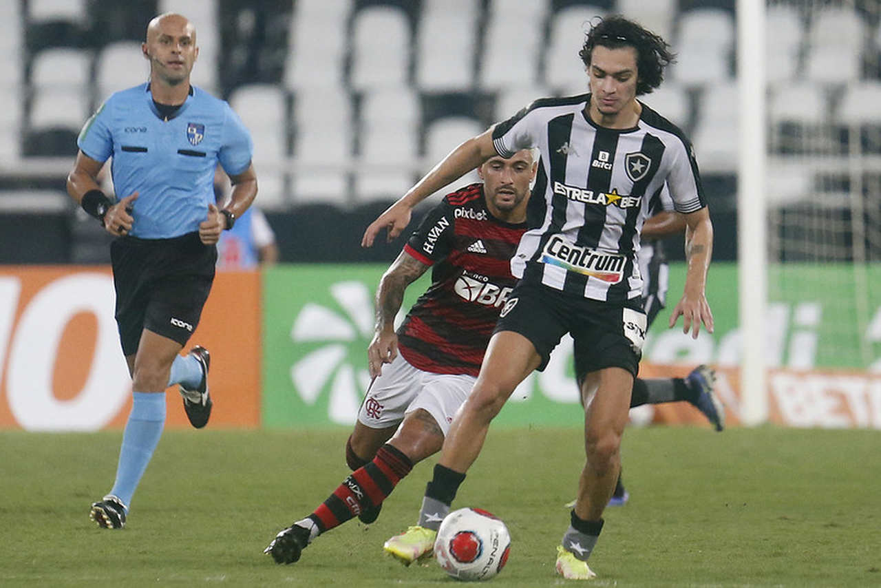 Botafogo vence a primeira e se recupera no Brasileiro Feminino sub