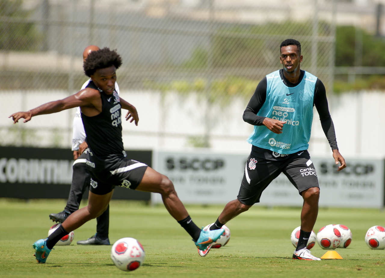 Vítor Pereira, do Corinthians, se retrata após declaração sobre cargo  ameaçado: 'Não me expressei da melhor forma' - Lance!