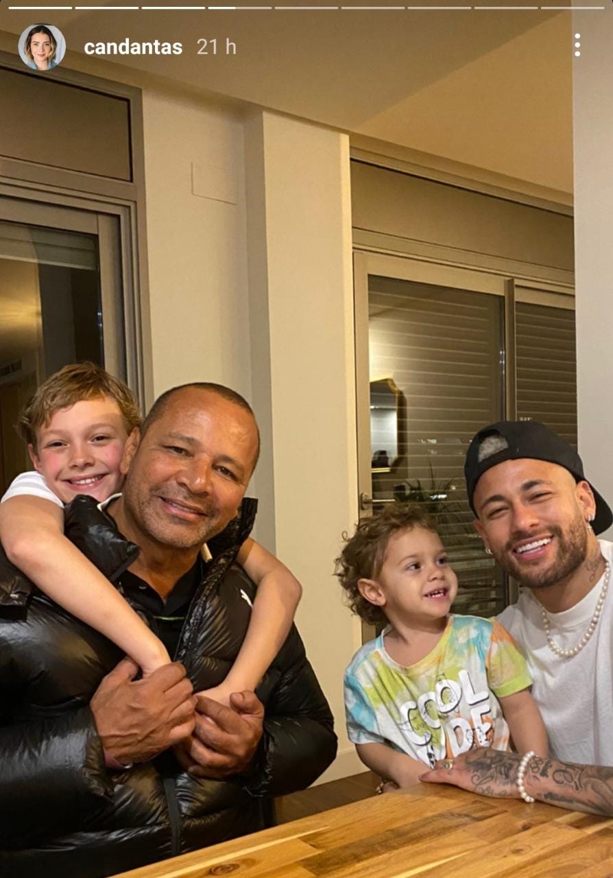 Filho de Carol Dantas chama atenção por tamanho e semelhança com pai,  Neymar. Fotos! - EG NEWS