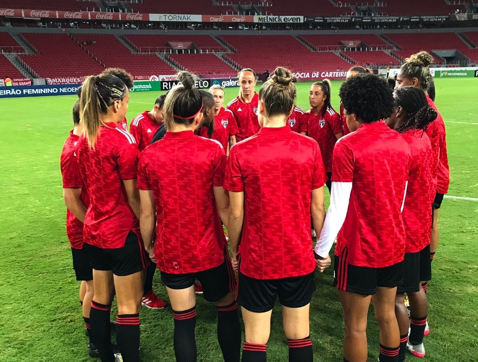 Futebol Feminino no Brasil em 2022: evolução e aspectos que precisam ser  melhorados