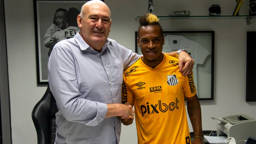 De saída do Santos, Angulo é anunciado como reforço do Emelec para