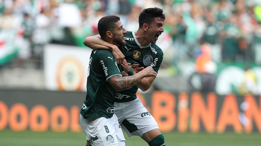 Sao Paulo, Brazil. 03rd Apr, 2022. SP - Sao Paulo - 03/04/2022 - PAULISTA  2022 FINAL, PALMEIRAS X SAO PAULO - Jogadores do Palmeiras comemoram titulo  de campeao durante cerimonia de premiacao