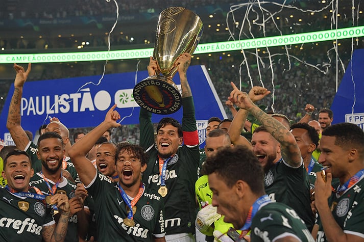 Em virada histórica, Palmeiras goleia o São Paulo por 4 a 0 e conquista o Campeonato  Paulista