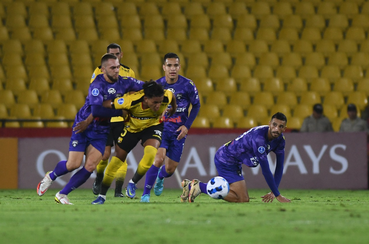 VÍDEO: os melhores momentos da vitória do Equador sobre o Qatar na abertura  da Copa do Mundo - Lance!