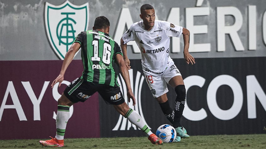 Quase imbatível pré-Copa, Cruzeiro tem queda de 50% de rendimento no  Mineirão, cruzeiro