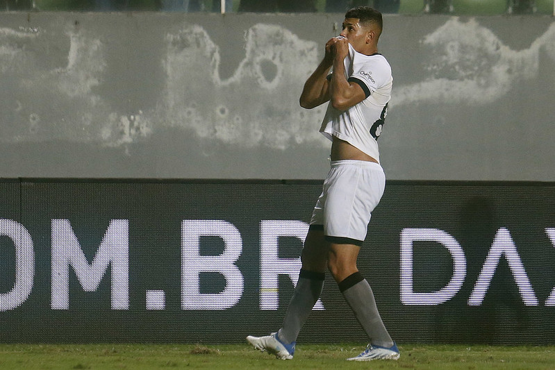 Quem é Matheus Belém? Cria de Cotia foi destaque em empate do São Paulo -  Lance!