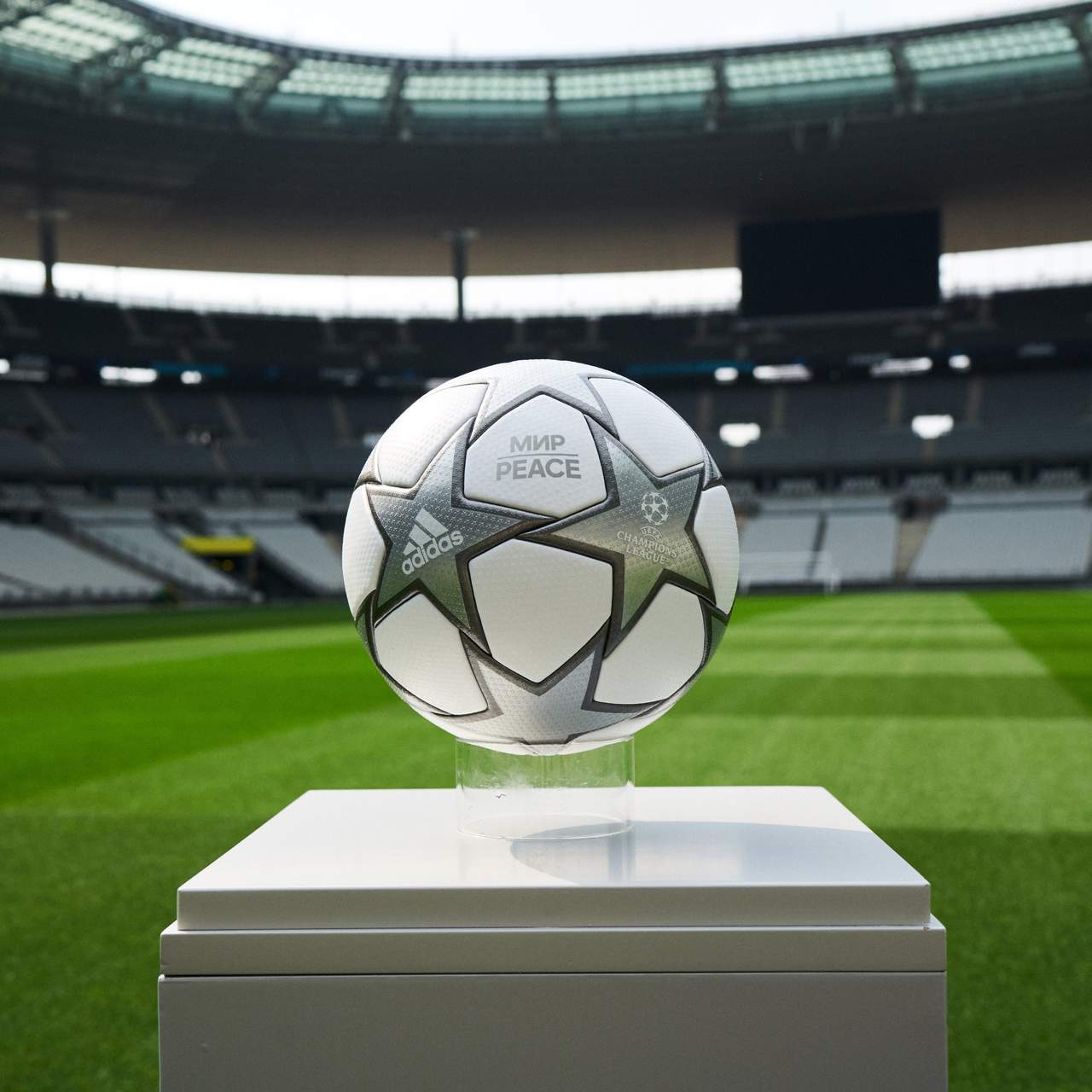 Uefa divulga preços dos ingressos para a final da Champions League 2021/22,  em Paris