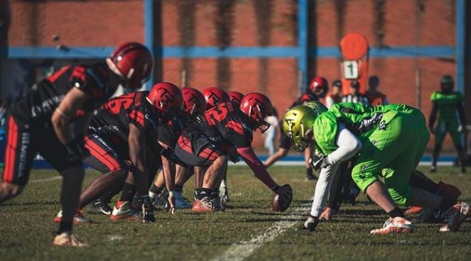 Quer jogar futebol americano? América Locomotiva fará seletiva de atletas -  Lance!