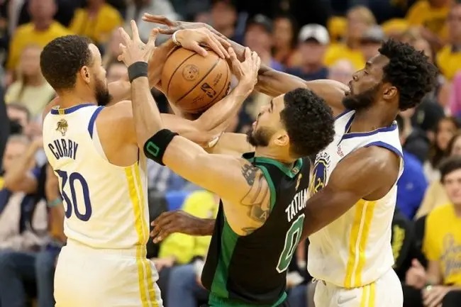 Boston Celtics e Golden State Warriors duelam pelo jogo 3 das Finais da NBA