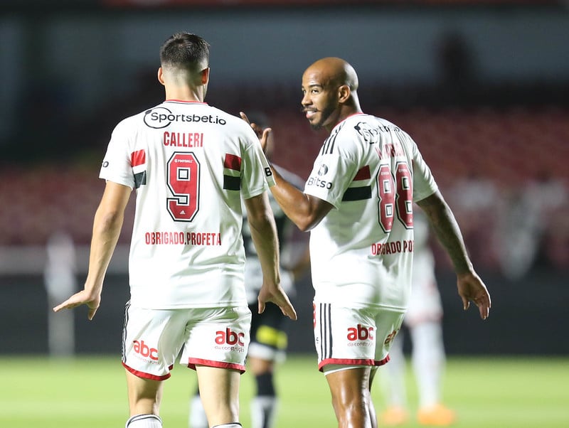 VÍDEO: Os melhores momentos do empate entre Corinthians e Goiás