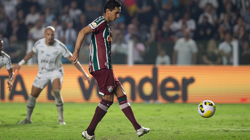 FLUMINENSE HISTÓRICO on X: O dia 02/08/1952 jamais sairá da história do  Fluminense: o clube acabara de conquistar seu primeiro título internacional  de forma invicta! Os jornais da época noticiavam na manchete