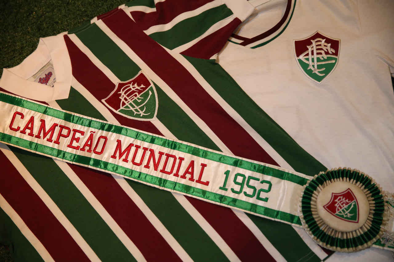 Fluminense Campeão Mundial - Copa Rio 1952 - Postal - 01 - Resumo, PDF, Clubes esportivos