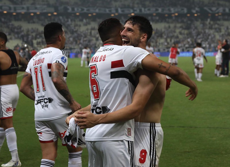 Racing, São Paulo, Goianiense e Ceará entram na briga pela classificação na  Sudamericana - CONMEBOL