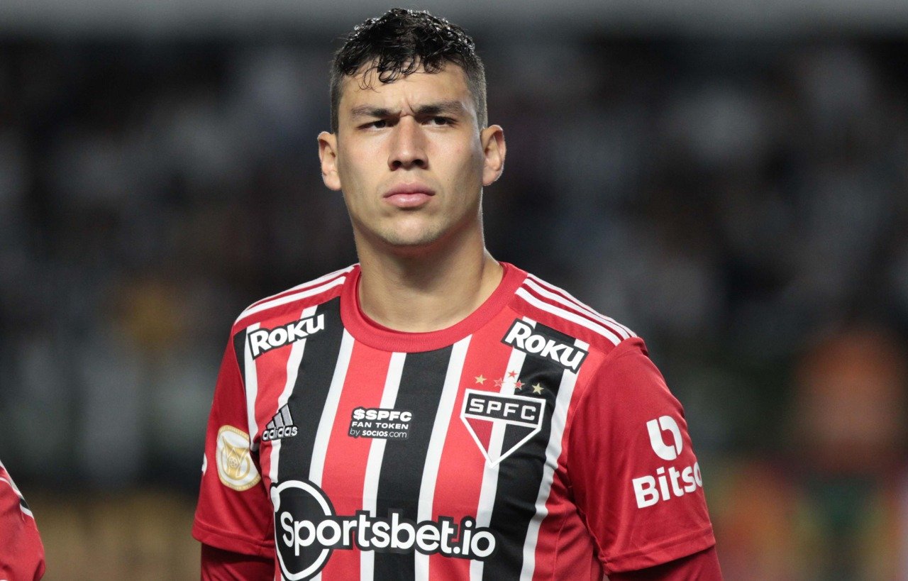 Walce trabalha por nova recuperação no São Paulo e tem futuro