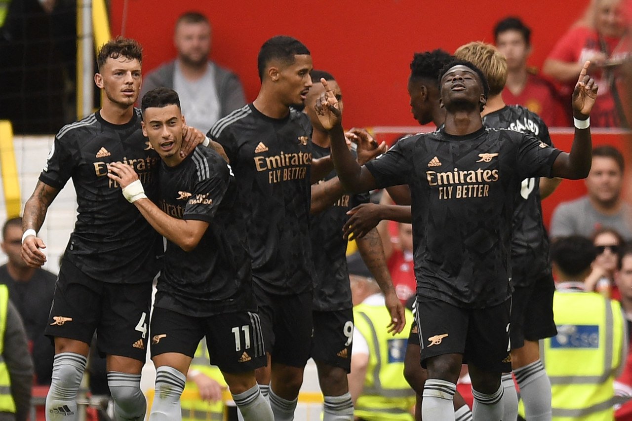 Arsenal abre vantagem, mas deixa Liverpool empatar em jogo com 3 gols de  brasileiros - A Crítica de Campo Grande