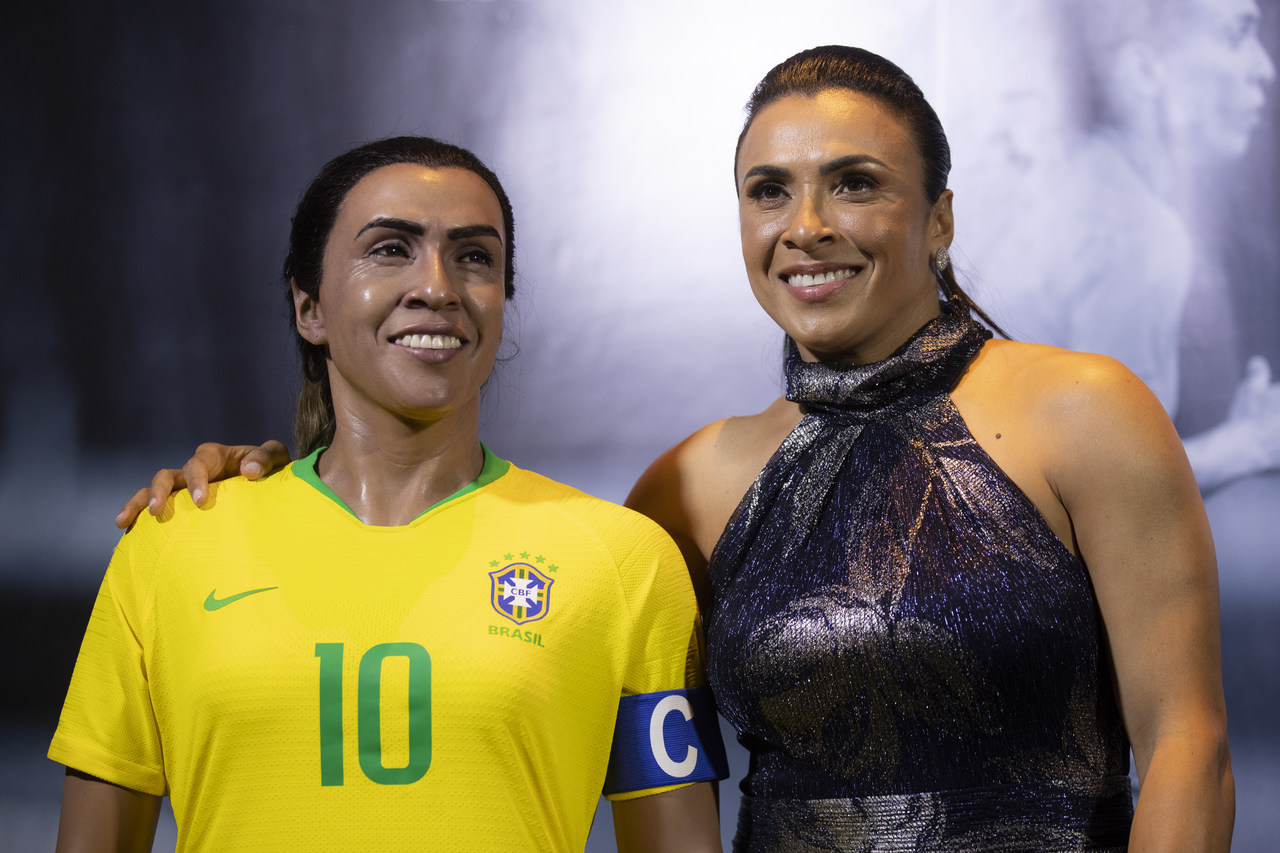 Atletas que moram em São Januário conheceram o Museu da Seleção Brasileira