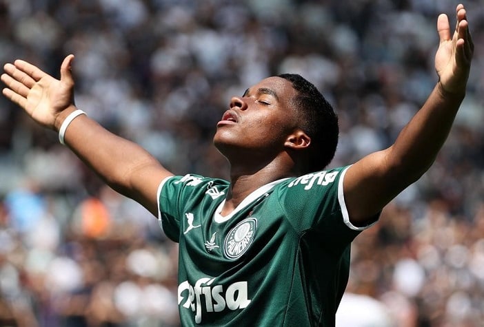 Wesley, do Palmeiras, está na mira do Vasco, que tem concorrentes na  disputa; saiba o valor do atleta - Lance!