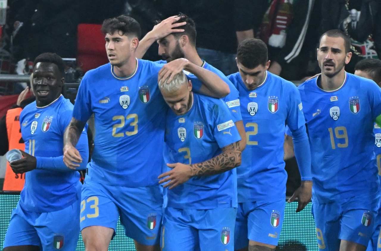 Seleção da Itália anuncia novo escudo Lance!