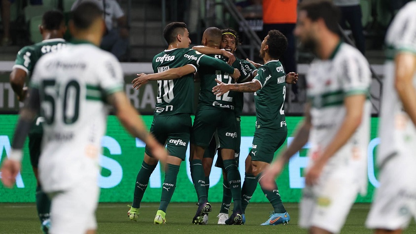 Palmeiras faz as contas após empates; saiba a pontuação necessária para ser  campeão