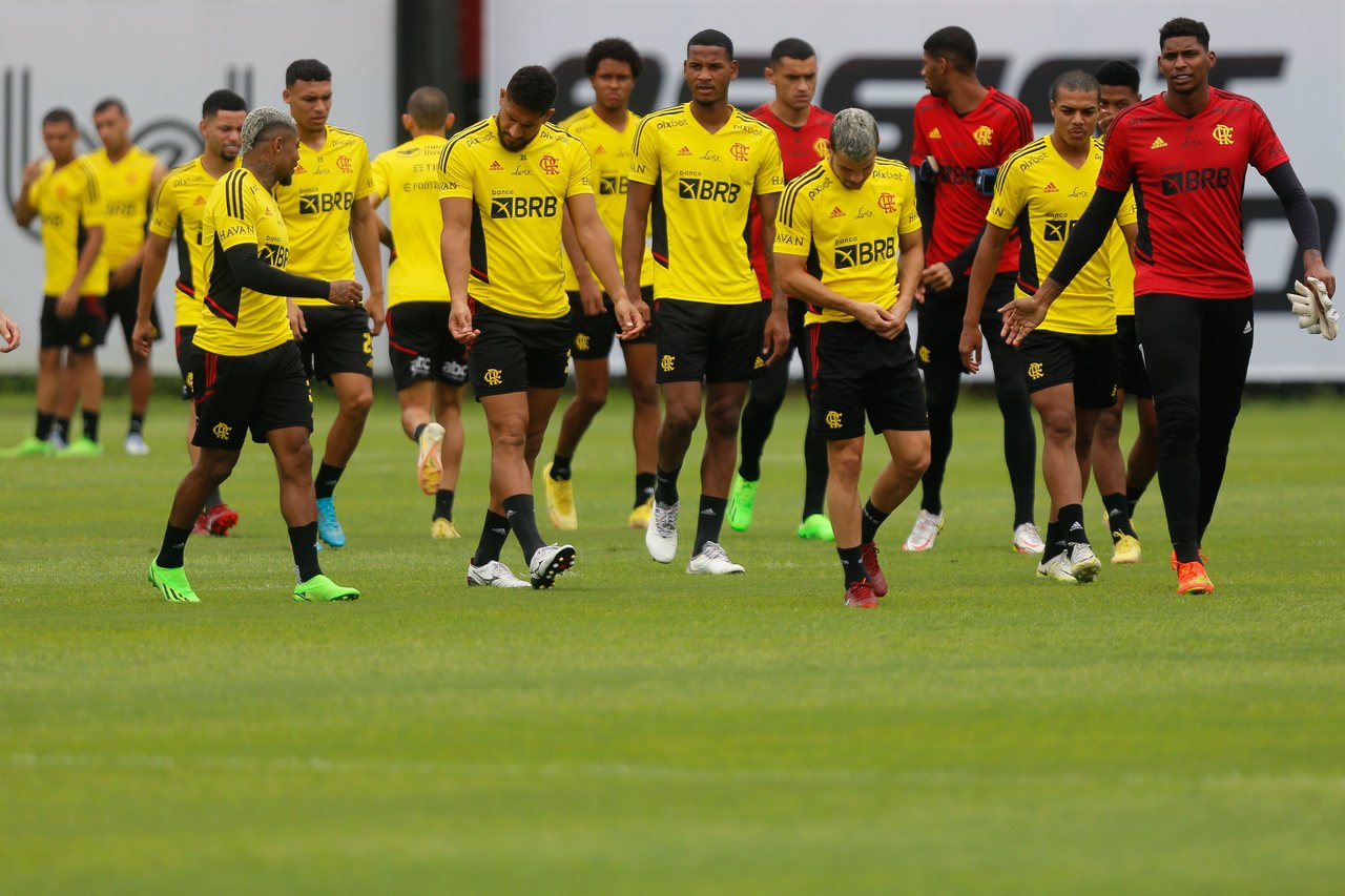 SAIU! Flamengo divulga escalação com 4 mudanças para jogo contra o Cuiabá -  Coluna do Fla