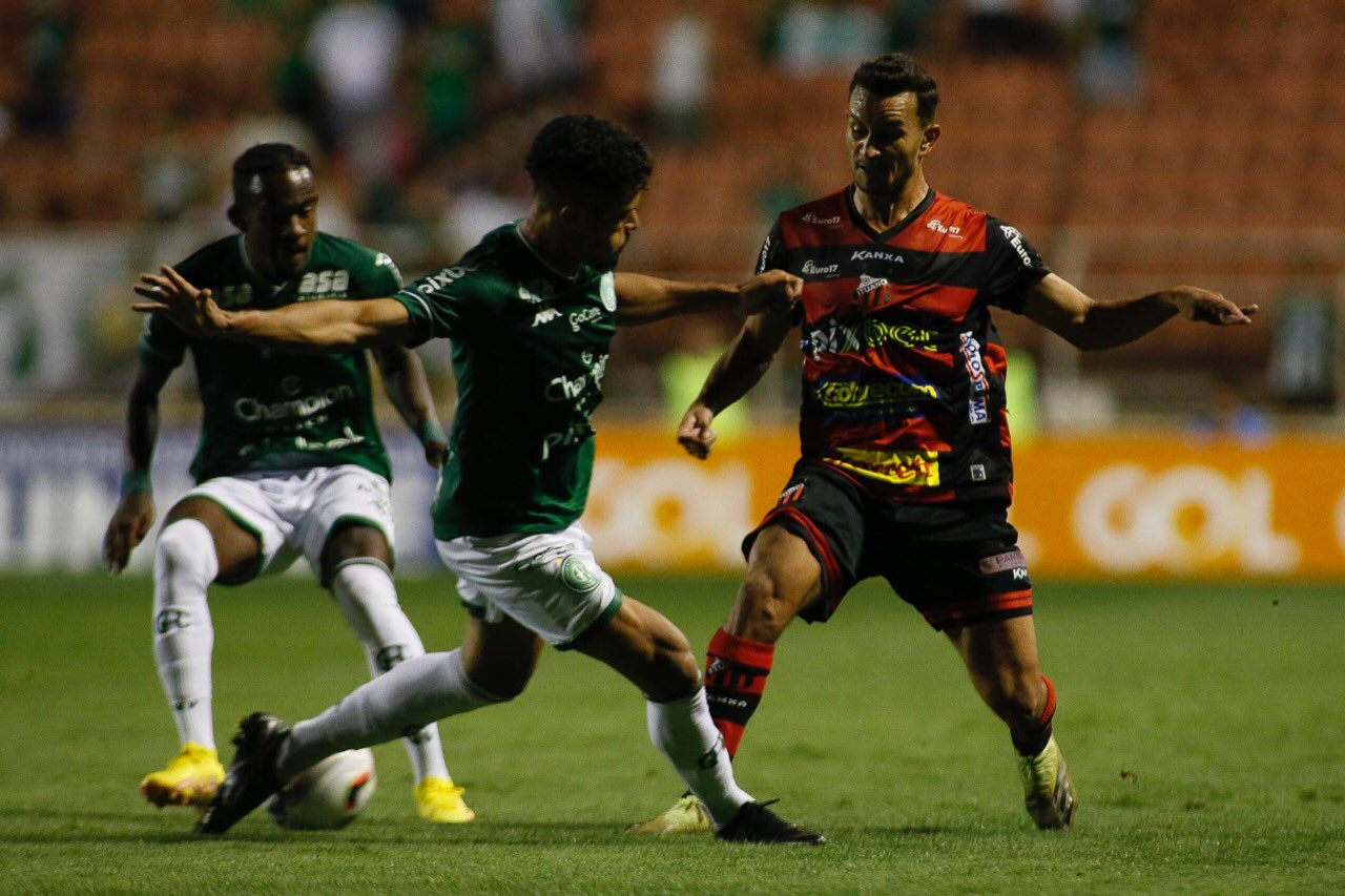 Com direito a golaços, Guarani e Ituano empatam em duelo de paulistas na  Série B