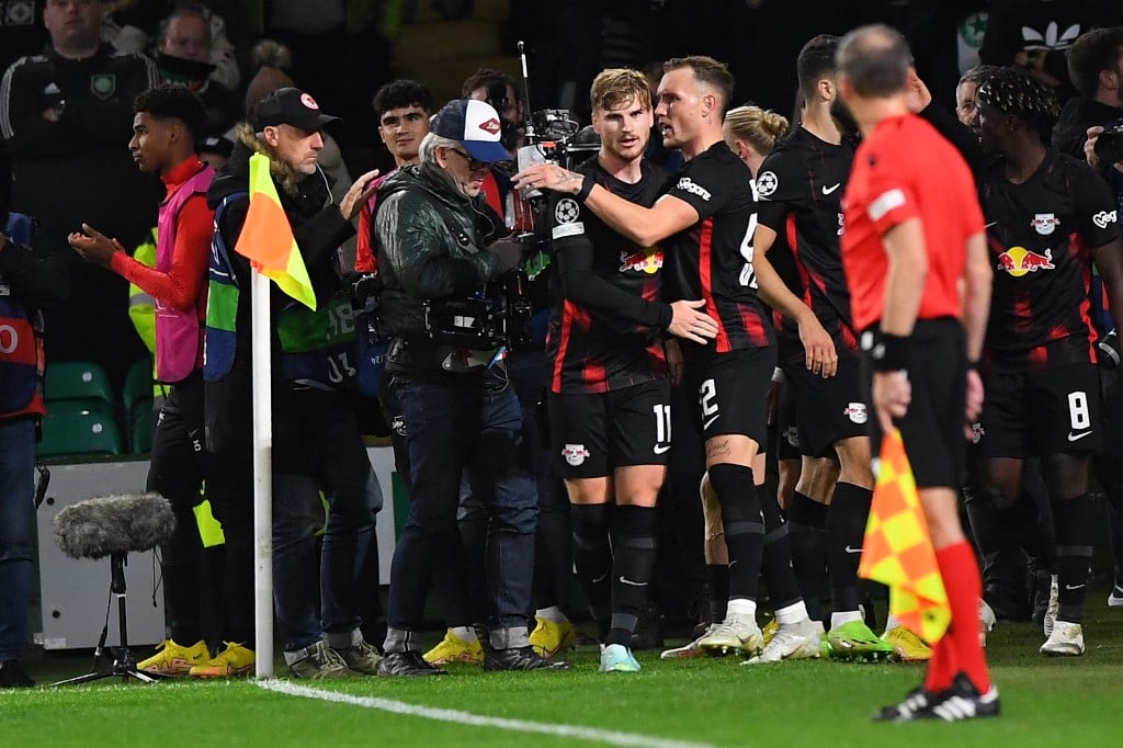 Guardiola se diz satisfeito após empate do Manchester City com Copenhague  na Champions League - Lance!