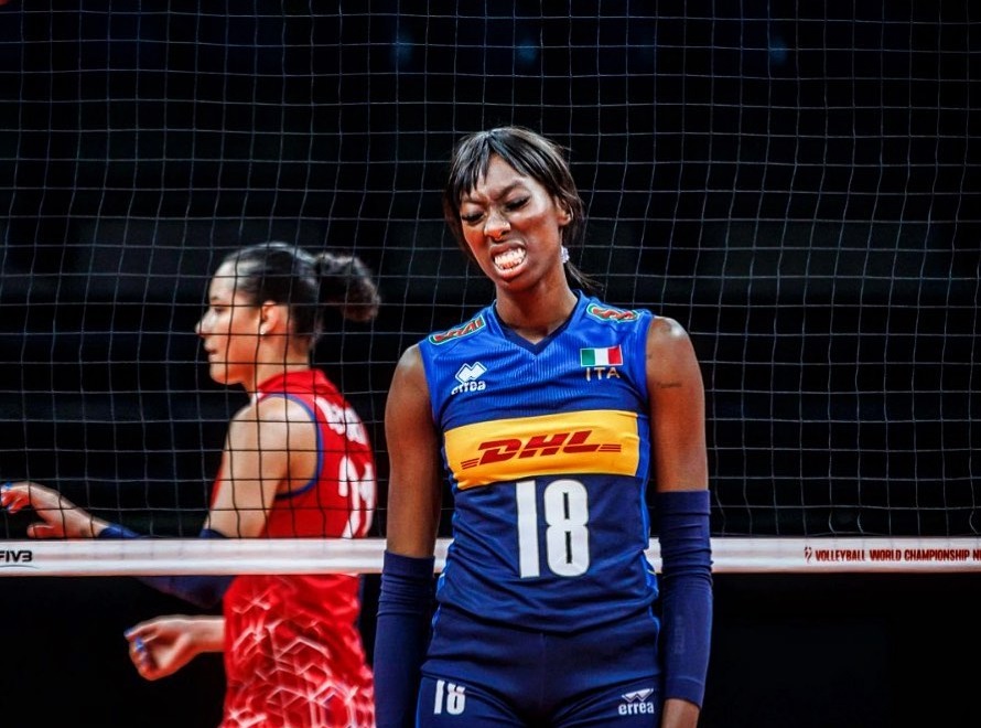 Sérvia vence Itália e conquista 1º título do Mundial Feminino de Vôlei -  Esportes - R7 Olimpíadas