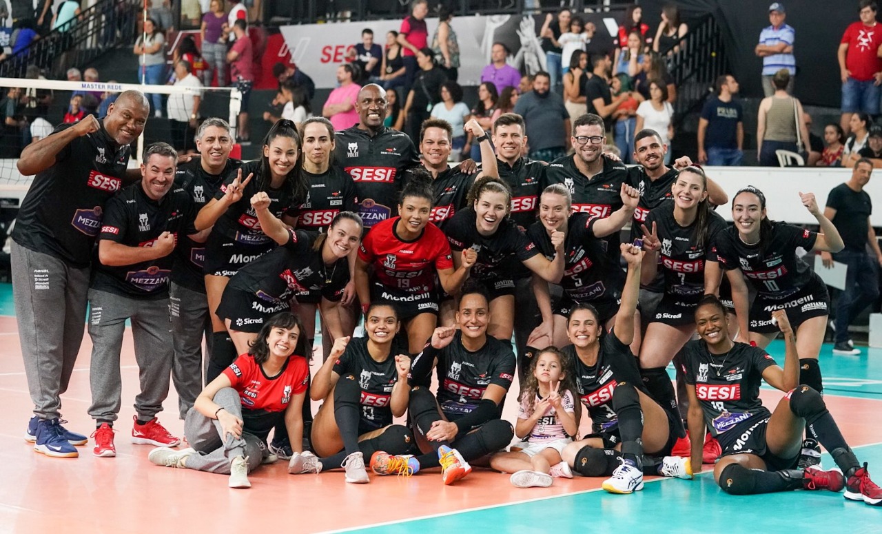 Vôlei do Pinheiros vence na estreia do Campeonato Paulista - Esporte Clube  Pinheiros