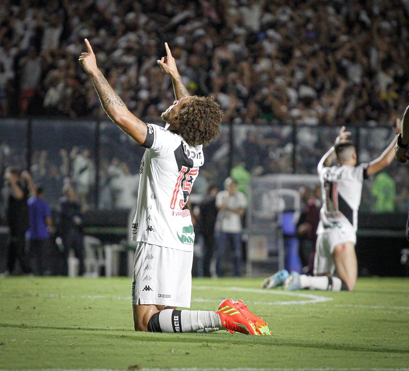 Com 7 derrotas em 12 jogos Vasco corre risco de não subir para séria A em  2023