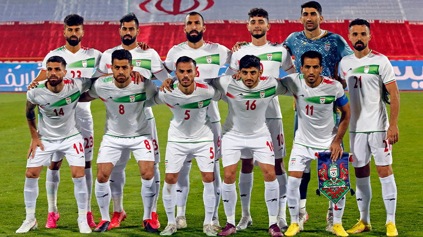 Copa do Mundo: Seleção iraniana chega ao Qatar com técnico Carlos Queiroz  otimista - Lance!