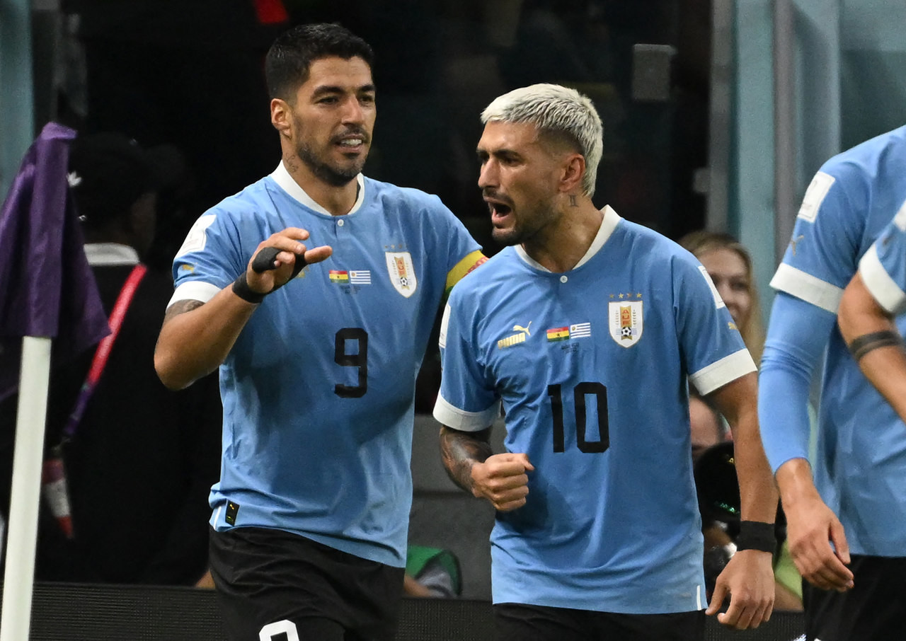 Isso não vai nos definir', diz treinador do Uruguai sobre empate na estreia  da Copa - Lance!