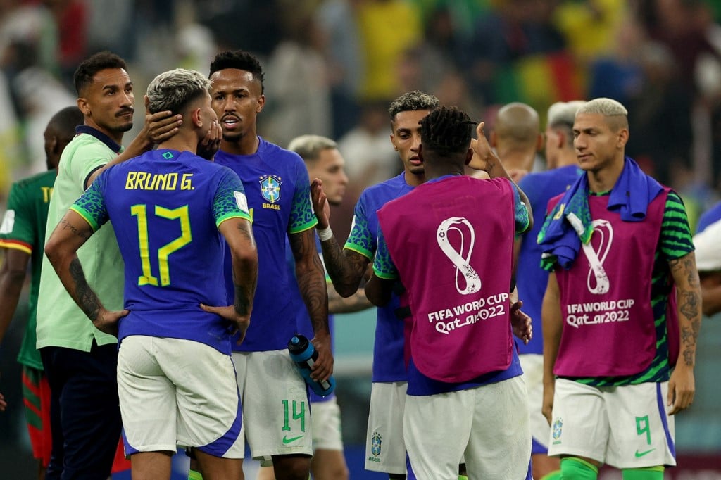 Brasil passou para as oitavas de final após derrota?