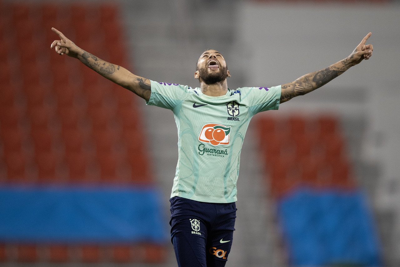 Tite sobre situação de Neymar: 'Ele vai jogar a Copa