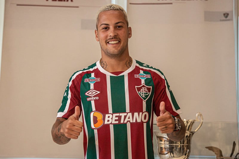 Atlético-MG anuncia volta de Júnior Alonso após acordo com time